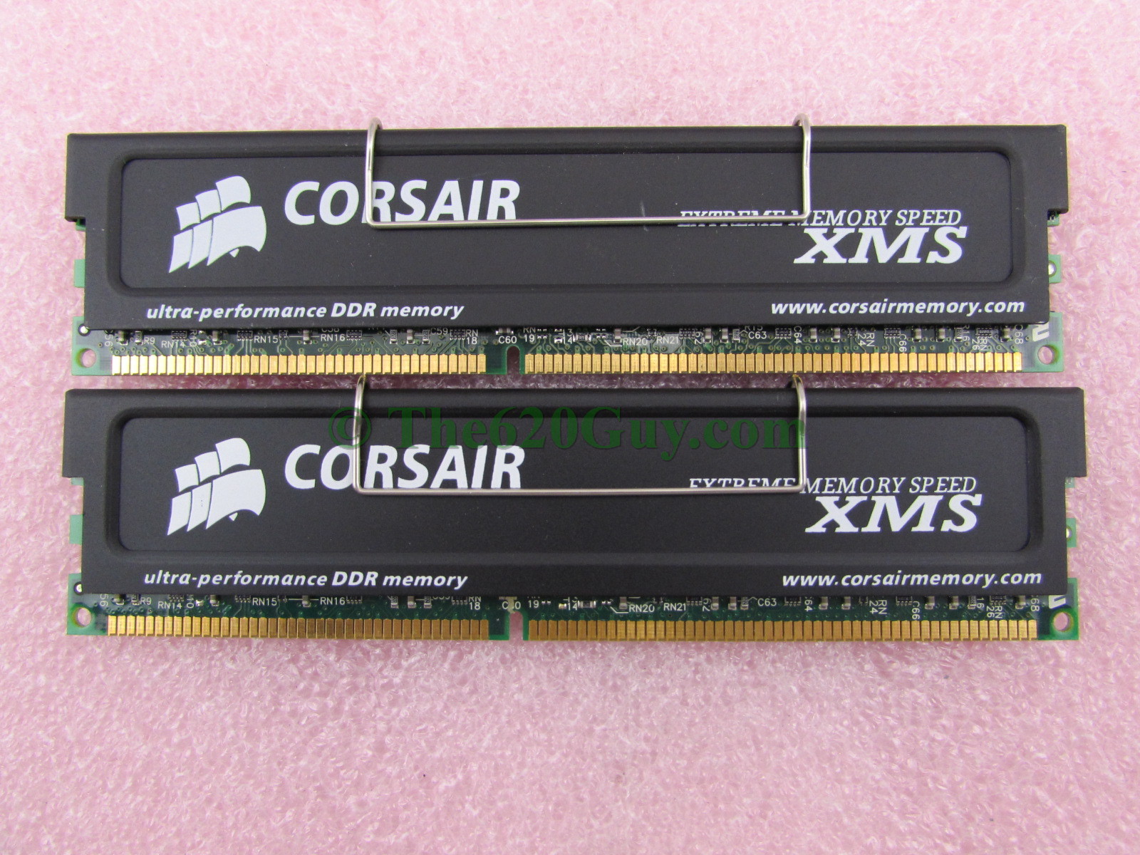 Corsair CMX512-3200C2 1GB 2 x 512MB PC3200U DDR 400 MHz NonECC
