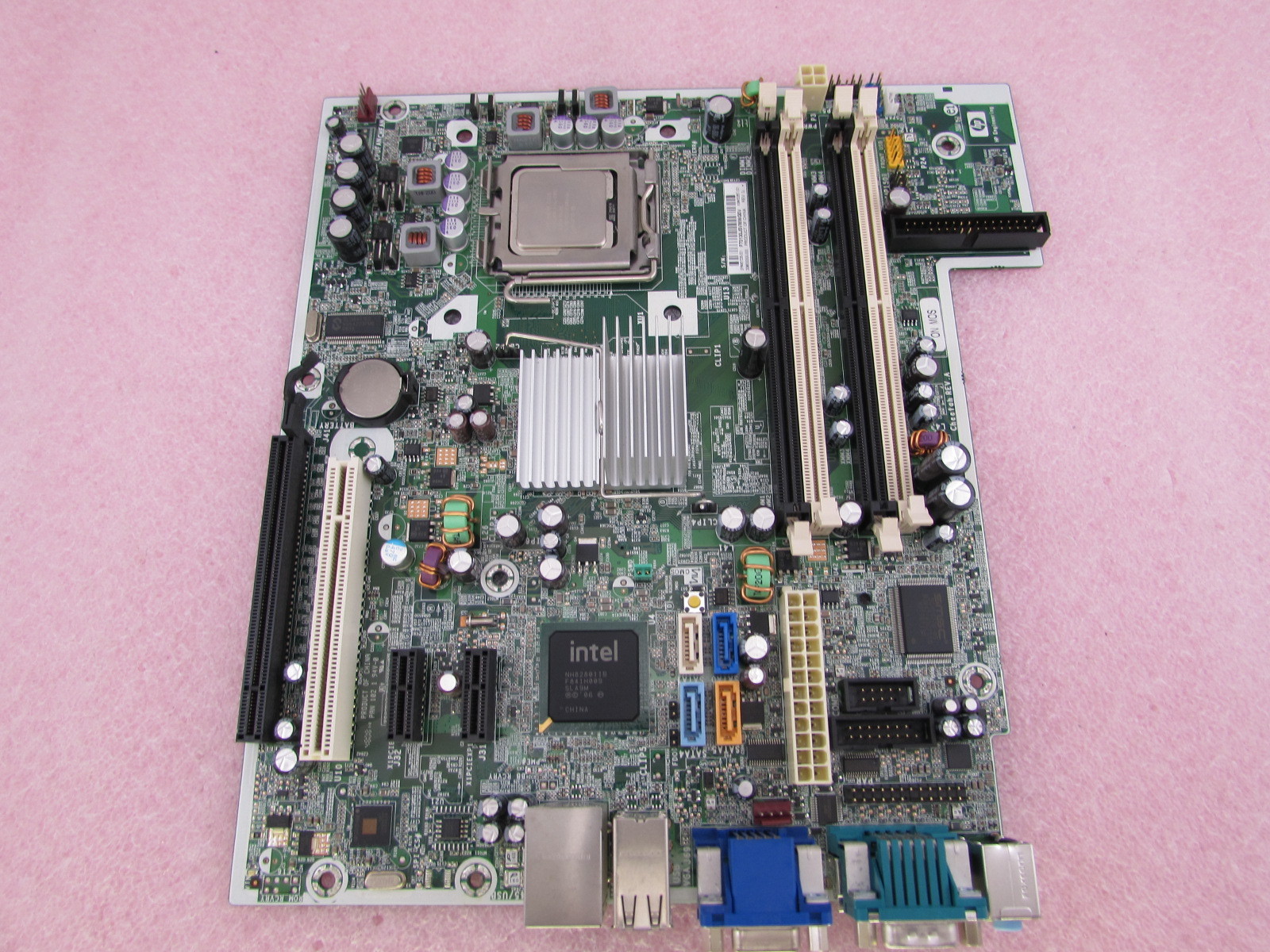 Chipset family. Чипсет Интел q33. HP Compaq dc5800 Microtower материнская плата. HP Compaq dc5800 CMT motherboard 461536-001 450667-001 + Pentium провода. HP DC 5600.