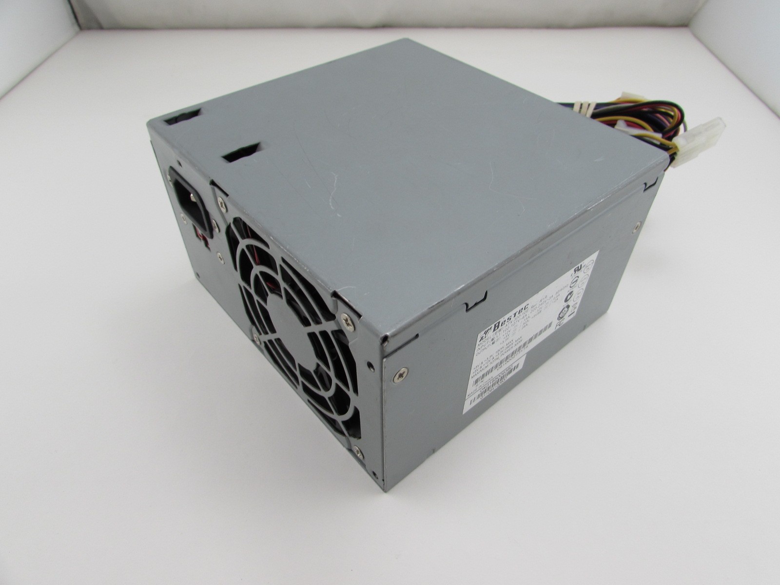 Bestec ATX0300D5WC 300Watt Power Supply ON